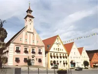 Hotel-Landgasthof Schuster Các khách sạn ở Greding