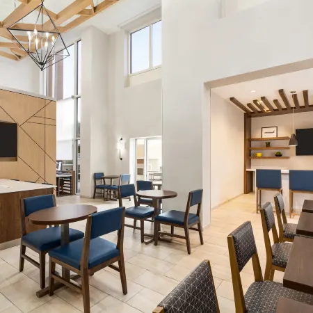 Holiday Inn Express & Suites TUSCALOOSA-UNIVERSITY by IHG