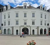 Hôtel et Apparts Marin Hotels in Laval