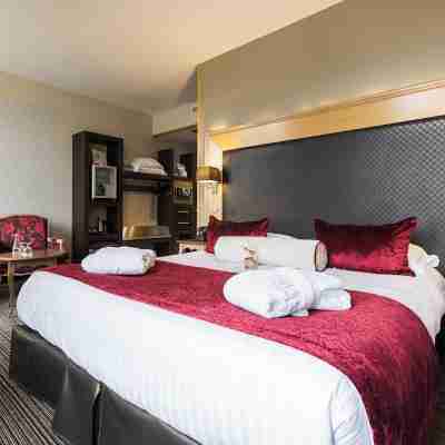 Plaza Madeleine & Spa Rooms