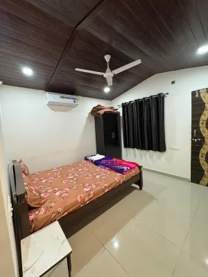 Aandra Lakestay Resort Campzone Hôtels à : Talegaon Dabhade