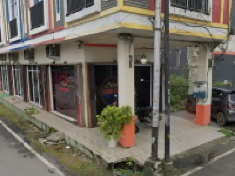 HOTEL SIMPANG SINGKAWANG Hoteles en Pasiran