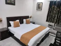 Home Stay Bed And Break Fast