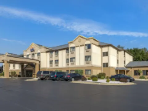 コンフォート イン & スイーツ ジャクソン ノース ブラックマンのホテル