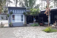 De Sidomulyo Guest House Syariah RedPartner Hotel dekat SOKA Foto Copy
