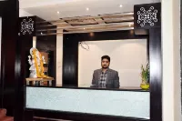 Aadrika Residency & Tandoor N Curry - Quầy bar