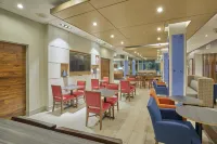 Holiday Inn Express & Suites HERMISTON DOWNTOWN by IHG - Wi-Fi