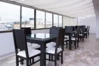 Hotel Airport Travel - Desayuno