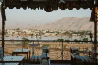 Nefertiti Hotel Luxor - Airport Shuttle
