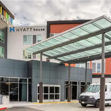 Hyatt Place Sacramento International Airport Отели рядом с достопримечательностью «Арена Арко»