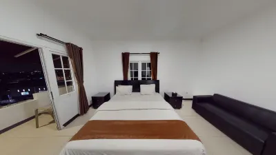 Amaranta Guest House Hotell i Songgokerto