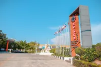 Avada Hotel Hotels in Trat