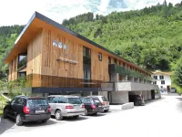 Luxury Apartment with Balcony and Access to Sauna Hotel in zona Bergeralm Wildkogel