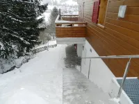 Schön-Egg Hotels in Zweisimmen