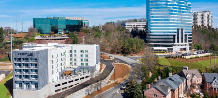 Courtyard Atlanta Vinings/Galleria Hotels in Cobb County