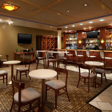 Four Points by Sheraton Bakersfield