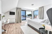 Modern Villa with Private Pool and Terrace Hotels in der Nähe von Terminal A of Split Airport