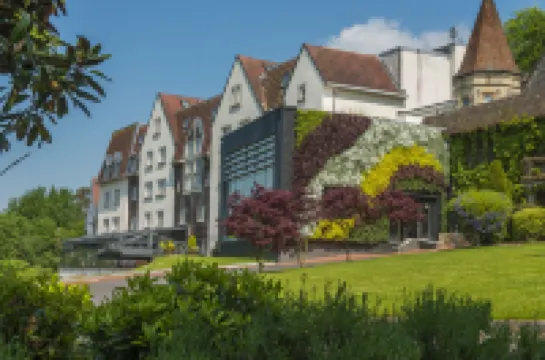 DoubleTree by Hilton Bristol South - Cadbury House Hotels in 