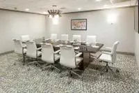 DoubleTree by Hilton Wilmington Hotels in New Castle County