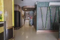 RedDoorz Plus Near Pantai Coastarina 2 Batam Hotels in Bengkong