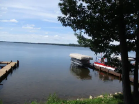 Lake Metonga Cabin Hotels in Forest County