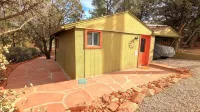 Cottage near Uptown Short Walk to Tlaquepaque Arts and Crafts Village and trails