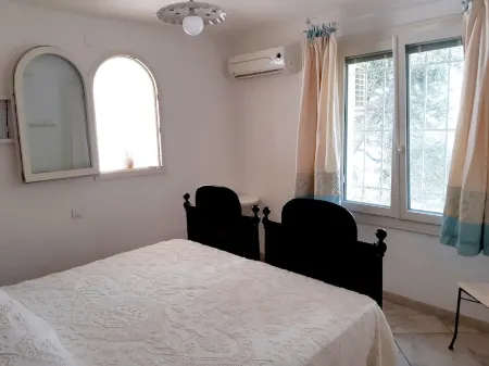 Villa Chiaro di Luna - independent with direct access to the sea