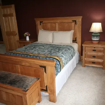 Beautiful home on 5 acres with horse barn in the scenic Black Hills!