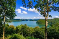 NEWLY BUILT LAKE HOME!!!   This modern home has more to offer than just space!
