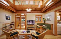 Volcano Places Laukapu Forest Cottage