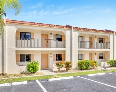 Renovated 5-Star Condo - Pool & Tennis – Near Fort Myers Beach Hotels in Iona