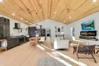 NEW BUILD modern but charming , top of the line everything! West St. Augustine