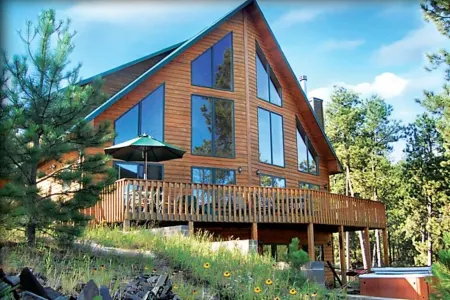 Midnight Blu -Mountain Retreat Near Pactola Lake - Hot Tub  • Scenic Views