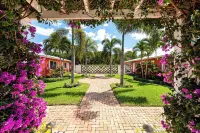 Live like a local in this chic little cottage with a private porch! Hotels near Atlantic Avenue