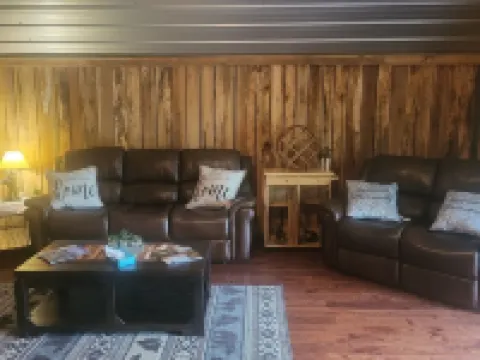 Country Cottage Hotels in Athens