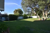 4 minute walk to Beach. Các khách sạn ở Sunnyside