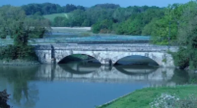 Apartment T1 bis St Goustan Hotels in Auray