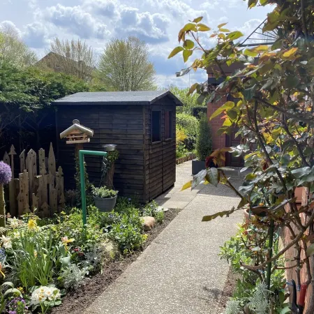 Modern 2 room apartment, 1st Floor separately in a family house, location close to the city