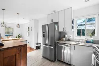 Cozy house Near DC, in Alexandria VA, 5B/2BTH