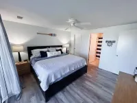 Pool - Hot Tub - 2 BR - First Floor -  Pool View - Walk to the Jet - Erie Escape