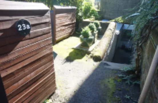 Bright, cosy lower floor flat in Victorian listed villa 酒店