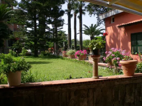 Villa Raffaela - House, ideal for a holiday pacevole