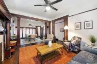 NYC in Minutes  Value Stay Jersey City Retreat the Vic