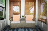 Welcome Race Fans! - Oversize Parking - Firepit - Mural - West Indy - Brownsburg