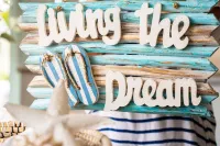 Chris's Shack at Maloneys Beach is the perfect getaway for your family.