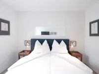 Louise - chic, charming, cosmopolitan apartment