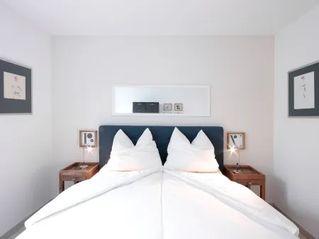 Louise - chic, charming, cosmopolitan apartment Отели рядом с достопримечательностью «Университет Саара»