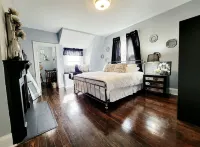 Modern Victorian Family Home Mins-To Downtown/OTR!!