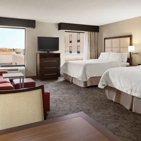 Hampton Inn & Suites Detroit/Sterling Heights