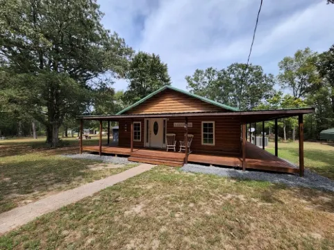 Welcome to your slice of heaven in the heart of wildlife wonderland